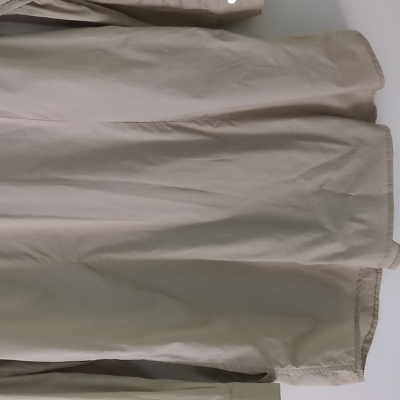 Chico's Minimalist Pin Tucked Longer Line Cream Preppy tunic shirt side pockets - Picture 8 of 10